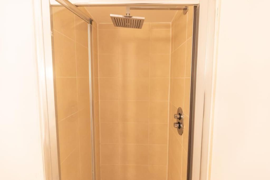 Cosy, Modern City Centre Apartment Free Parking Leicester Exterior photo