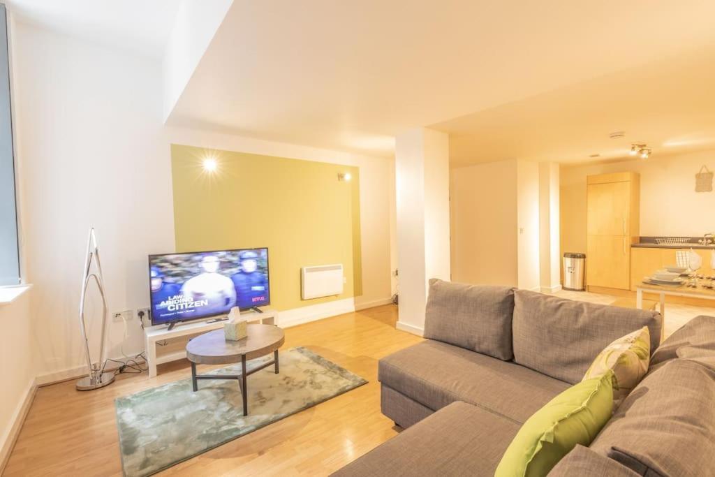 Cosy, Modern City Centre Apartment Free Parking Leicester Exterior photo
